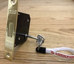 Lee Key & Locks Image